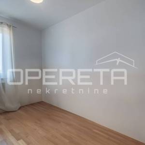 Istria, near Poreč – Two-bedroom ground floor apartment with garden