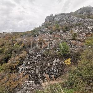 Jablanac građevinski teren