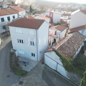 Jadranovo kuća sa pet jedinica