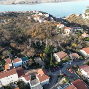 Jadranovo kuća sa pet jedinica