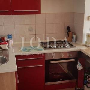 Jadranovo kuća sa tri stana