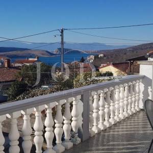 Jadranovo kuća sa tri stana