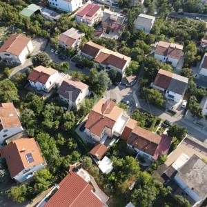 Jadranovo moderno uređen stan 200m od mora