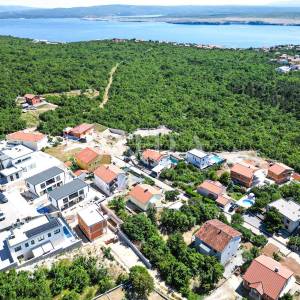 Jadranovo obiteljska luksuzno uređena moderna kuća