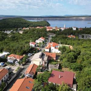 Jadranovo prizemnica sa parkingom