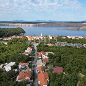 Jadranovo prizemnica sa parkingom