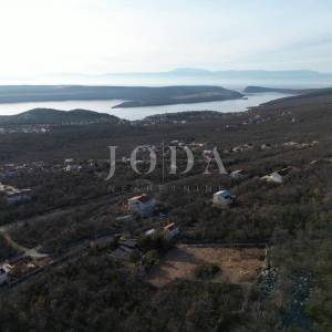 Jadranovo teren sa građevinskom dozvolom