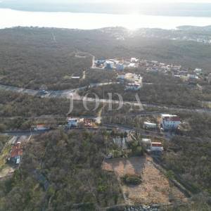 Jadranovo teren sa građevinskom dozvolom