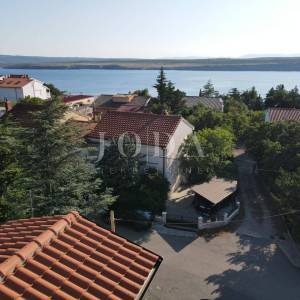 Jadranovo trosobni stan s pogledom na more