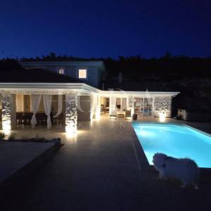 Jadranovo villa