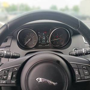 Jaguar E-Pace 2.0 D BASE