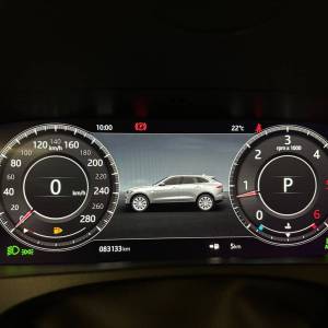 Jaguar F-Pace PRESTIGE 2.0D 180HP AWD A8
