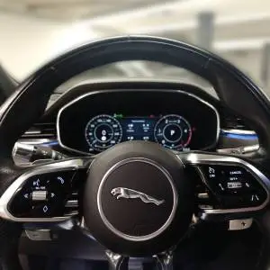 Jaguar F-Pace R-DYN SE 3.0 300 AWD A8 MHEV