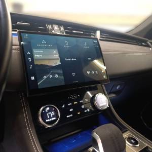 Jaguar F-Pace R-DYN SE 3.0 300 AWD A8 MHEV