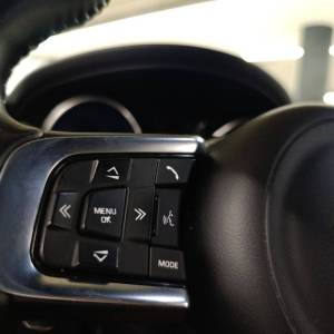 Jaguar F-Pace R-SPORT 2.0D 240HP AWD A8 - 3 godine jamstva