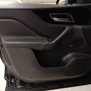 Jaguar F-Pace R-SPORT 2.0D 240HP AWD A8 - 3 godine jamstva