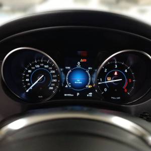 Jaguar F-Pace R-SPORT 2.0D 240HP AWD A8