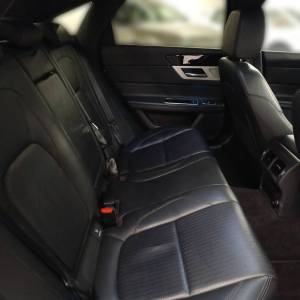 Jaguar XF PRESTIGE 2.0D 180 AWD