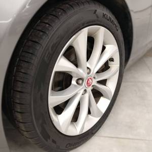 Jaguar XF PRESTIGE 2.0D 180 AWD