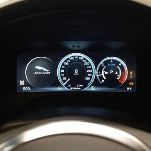 Jaguar XF PRESTIGE 2.0D 180