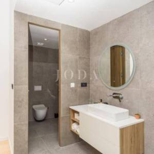 Jedinstvena vila s bazenom 