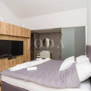 Jedinstvena vila s bazenom 