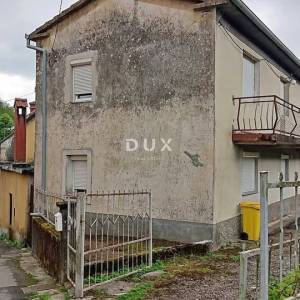 JELENJE, KUKULJANI – Kuća s dvije stambene jedinice i okućnicom u mirnom okruženju prirode