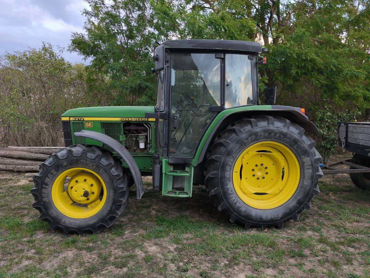 John Deere 6210 SE, 24.000,00€