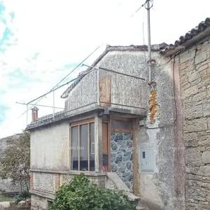 Kamena kuća u blizini Pazina