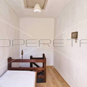 Kamena kuća u centru, 75 m2, Sukošan, Zadar
