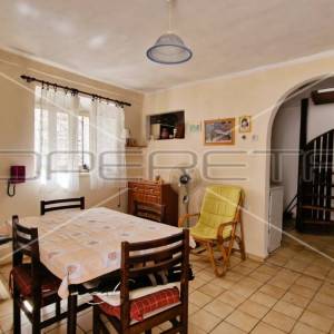 Kamena kuća u centru, 75 m2, Sukošan, Zadar