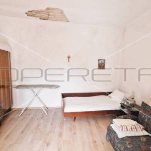 Kamena kuća u centru, 75 m2, Sukošan, Zadar
