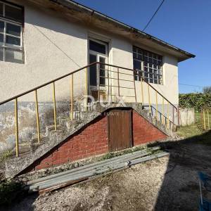 KARLOVAC, VELIKA JELSA - imanje sa velikim potencijalom