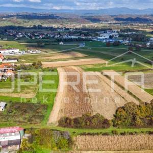 Karlovačka cesta, Ozalj, 5.972,00 m2, 268.999,00 EUR