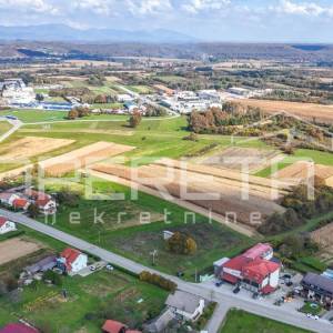 Karlovačka cesta, Ozalj, 5.972,00 m2, 268.999,00 EUR