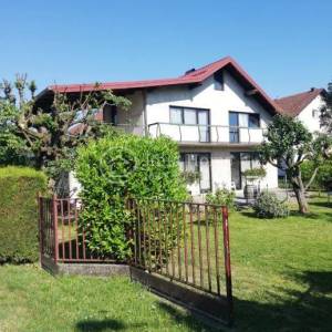 Kerestinec/ Žitarka, kuća 300 m2+ okućnica 1000 m2.