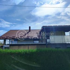 Kerestinec/ Žitarka, kuća 300 m2+ okućnica 1000 m2.