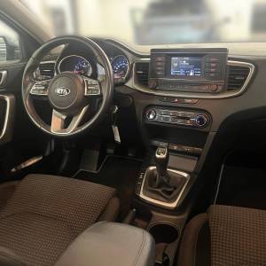 Kia Ceed (cee'd) 1.0 T-GDI LP ISG LX URBAN