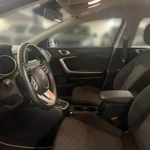 Kia Ceed (cee'd) 1.0 T-GDI LP ISG LX URBAN