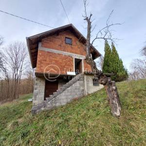 Klanjec/Imanje/Kuća za vikendicu ili za život sa 3.345m2 zemljištem