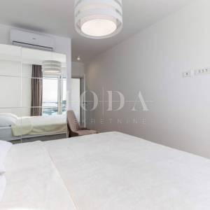 Klenovica apartman 1.red do mora