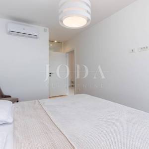 Klenovica apartman 1.red do mora