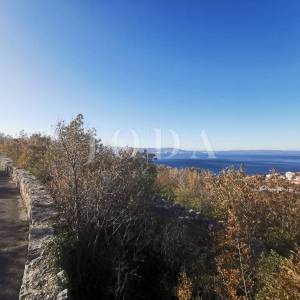 Klenovica građevinski teren sa panoramskim pogledom