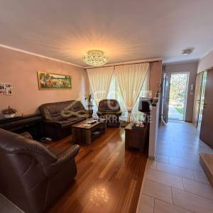 Kostrena, 3s+db, 111.31m2, okućnica, pogled na more