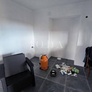 Kostrena kuća