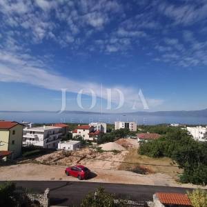 Kostrena obiteljska kuća sa 4 stana