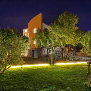 Kraljevica kuća iznad mora
