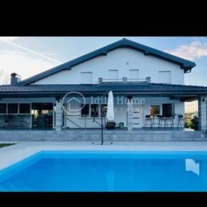 Krapina/Konjšćina/ kuća 250m2 za život ili investiciju /PRILIKA!