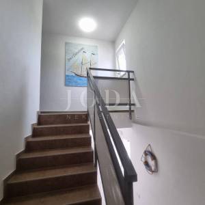 KRK, ŠILO, kuća 50m od mora
