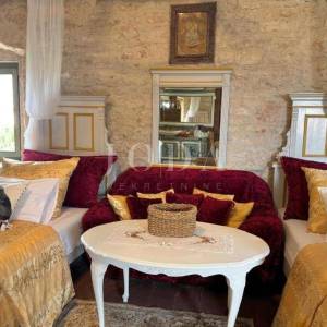 Krnica, renovirana kamena Villa sa bazenom